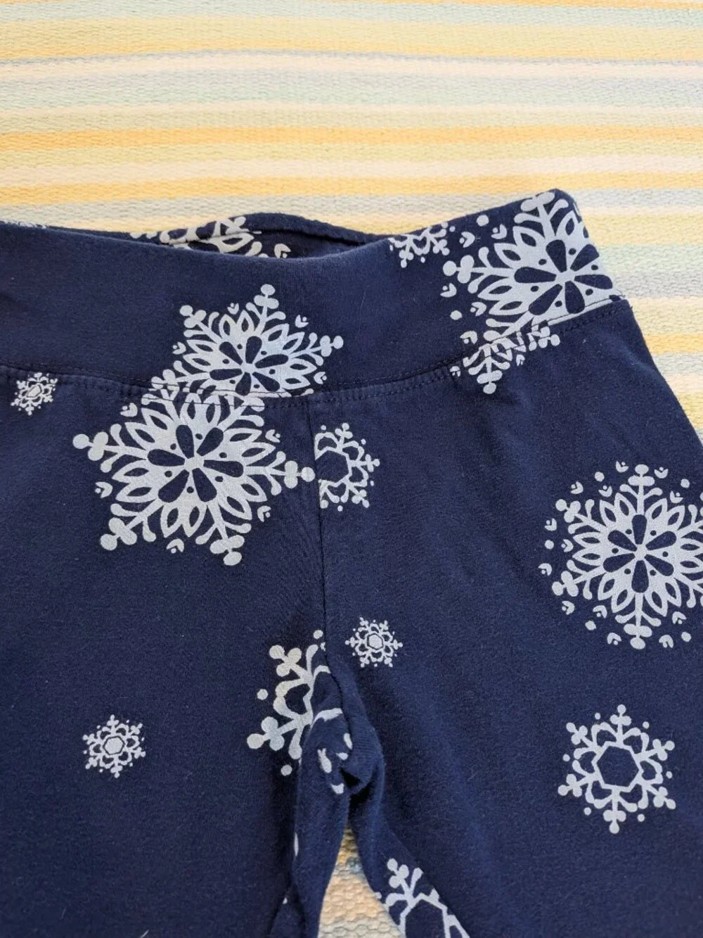 🛍️ BUNDLE ONLY • Justice Snowflake Print Leggings Size 7